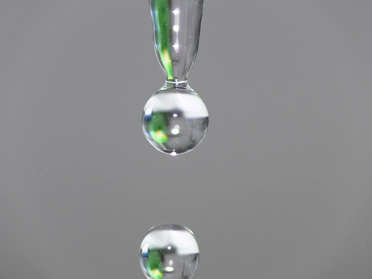 溶剤の役割
